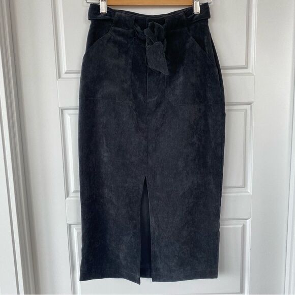 THE FIFTH LABEL | Corduroy Paper-bag Midi Skirt - Picture 4 of 15